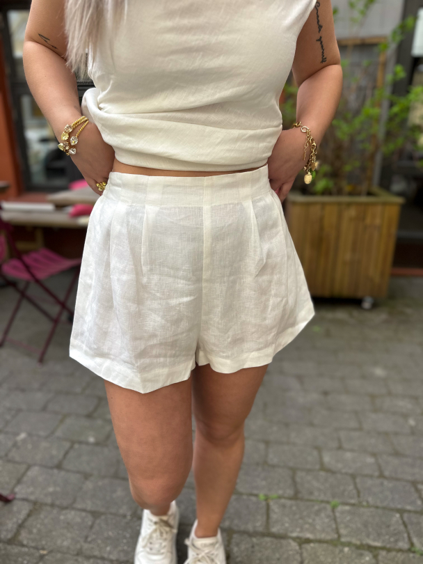 Mirelle Mini Shorts - White - Image 1