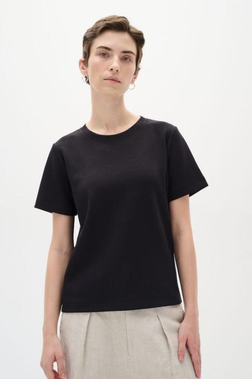 VincentIW Karmen tshirt