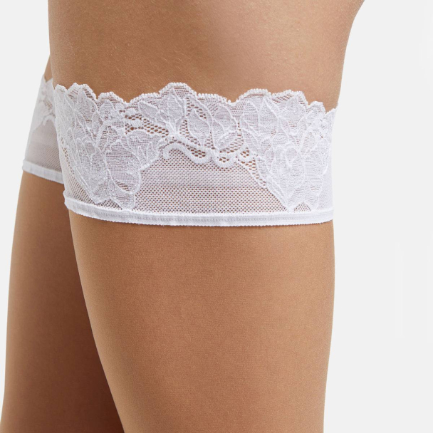 Nude 8, lace stay-up, fairly light/ white - Image 3
