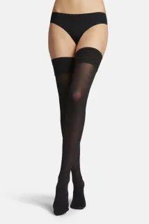 wolford-velvet-de-luxe-50-stay-up-7005-black-stromper-677506 (1).webp