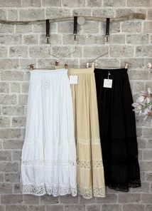 Adinas Skirt