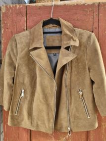 Leona Leatherjacket