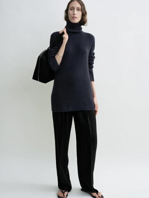 Cashmere Turtleneck Navy