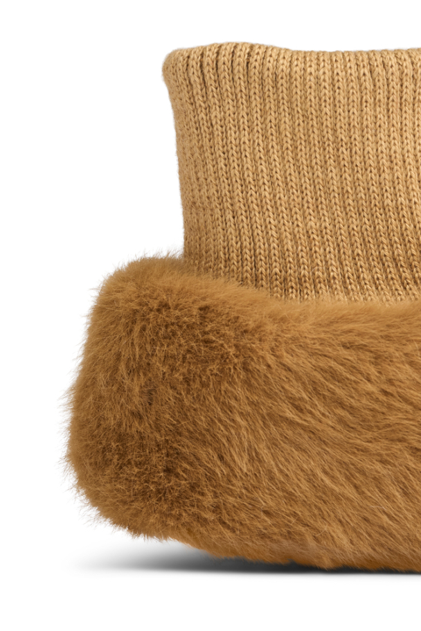 Beth Bear Plush Slippers - Golden Caramel - Image 4
