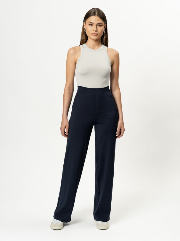 Asana Relaxed Straight Pant Navy - Image 5