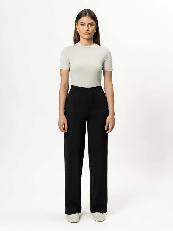 Asana Relaxed Straight Pant Black - Image 3