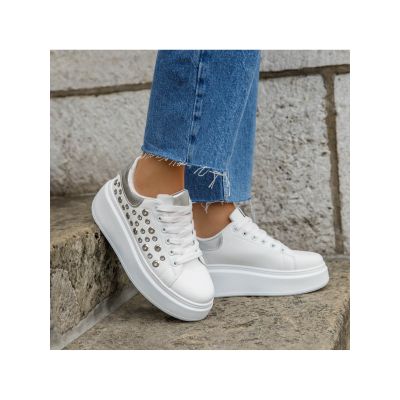Maya Sneakers