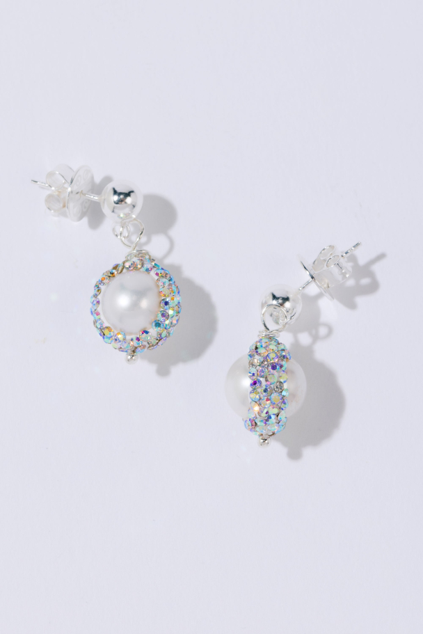 PEARL DROPS - Image 1