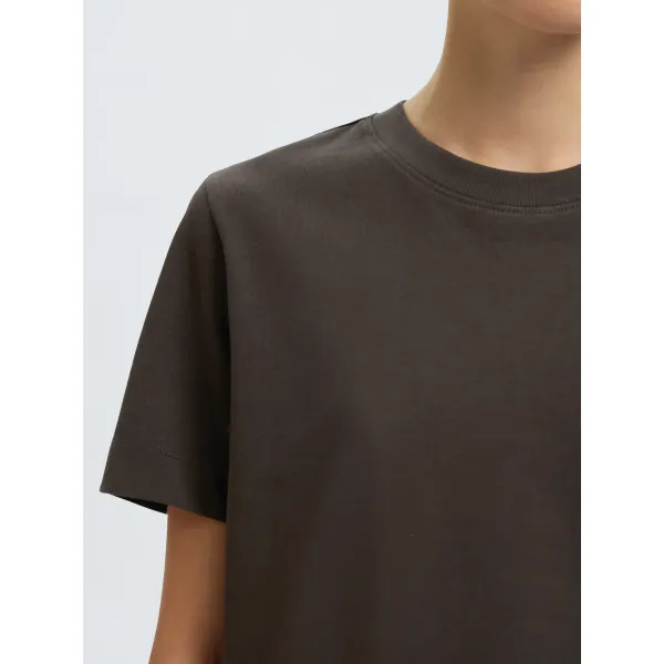 Essential Boxy Tee Brown