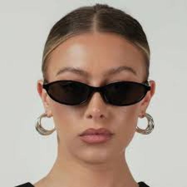 Hazel -  Black
