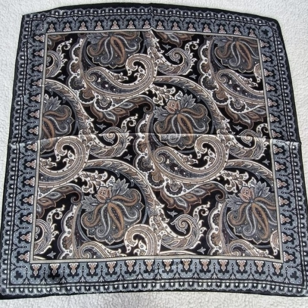 Paisley Bandana
