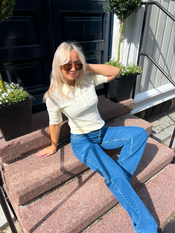 Bea Kori Jeans - Medium Blue  - Image 3