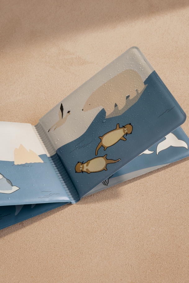 Waylon Magic Water Book - Arctic Sea/Ocean View - Image 4