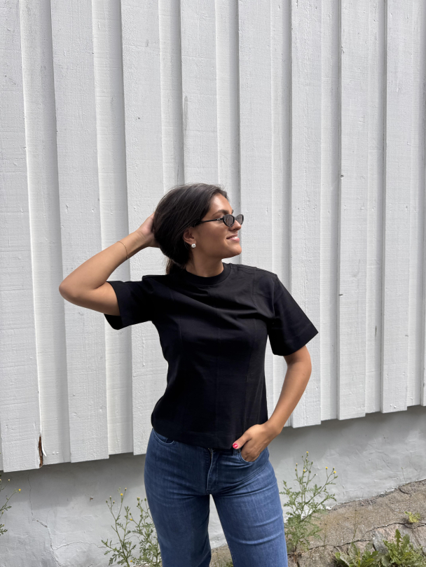 Mesa Tee - Black - Image 3