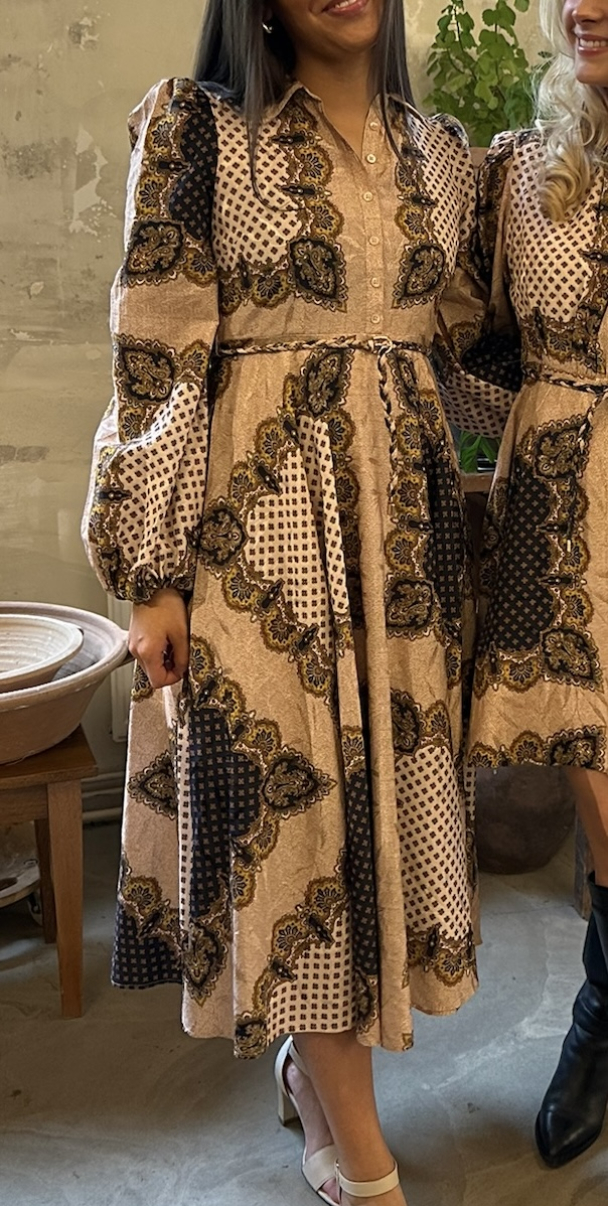 Jacquard Midi Dress - Vintage Paisley - Image 1