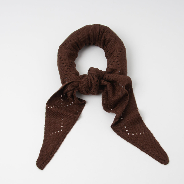 Rosenvinge strikket lite triangelskjerf