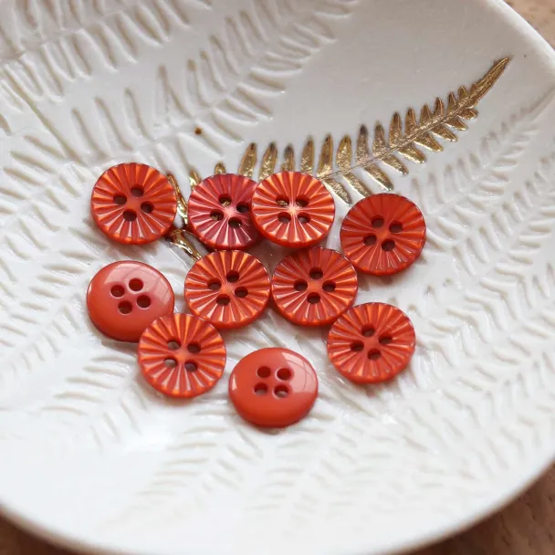 Daisy Buttons - Image 3