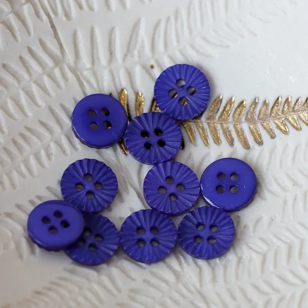 Daisy Buttons - Image 7