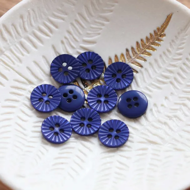 Daisy Buttons - Image 10