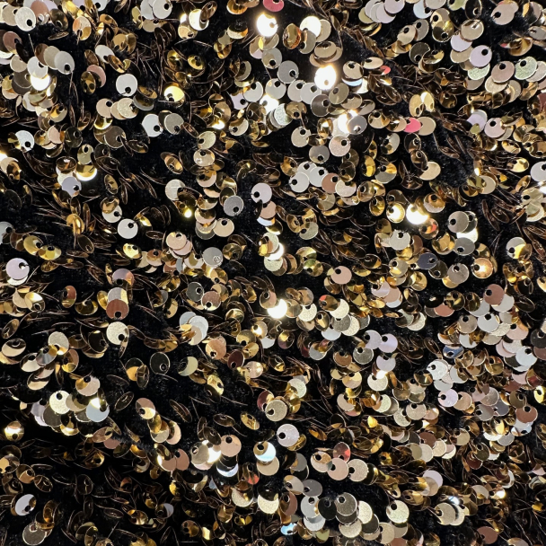 Fløyelspaljetter- Gylden beige - Image 1