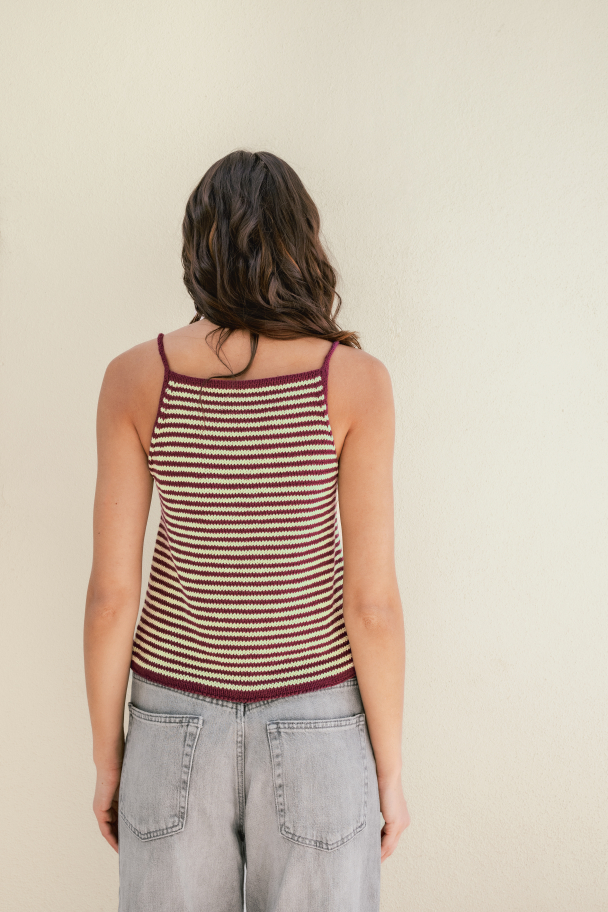 2504 - 8 - West Singlet - Image 3