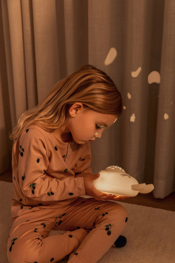 Manuel Rabbit Sound and Projector Lamp - Sandy - Image 4