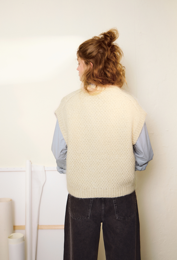 2502 - 5 - Harper Vest - Image 2