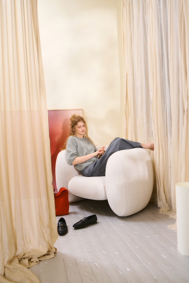 2502 - 9 - Ivy tee - Image 4