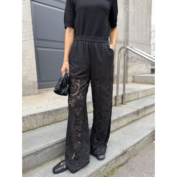 Vilma Trousers - Black