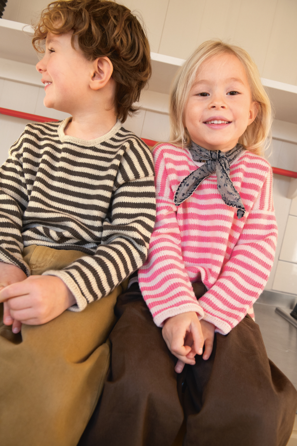 2501 - 2 - Pascal Sweater Junior - Image 4