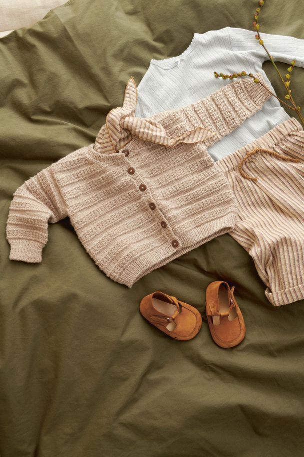 2413 - 4 - Fillip Cardigan, Pants & Bonnet Baby - Image 3