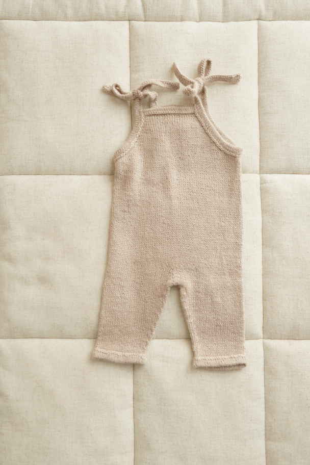 2413 - 7 - Bunny Pants Baby - Image 2