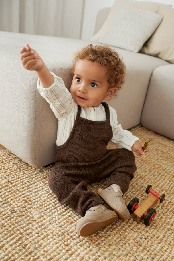 2413 - 7 - Bunny Pants Baby - Image 5