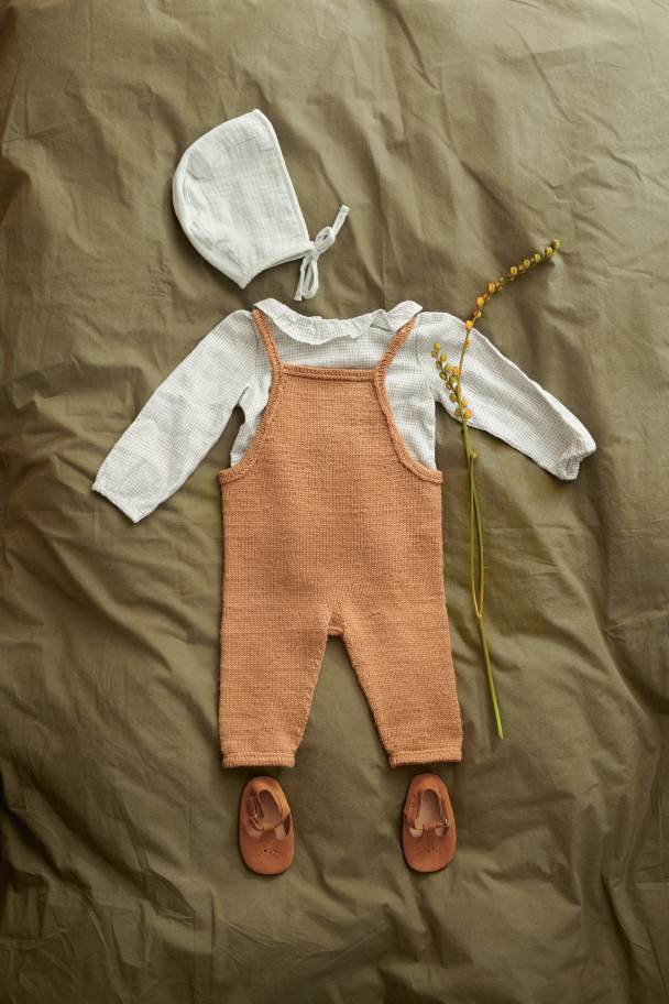 2413 - 7 - Bunny Pants Baby - Image 1