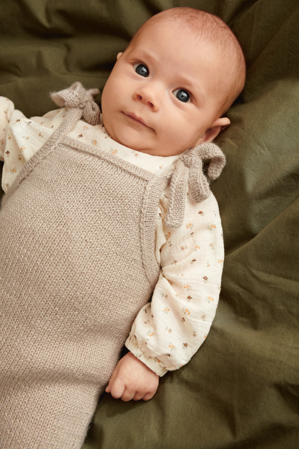 2413 - 7 - Bunny Pants Baby - Image 6