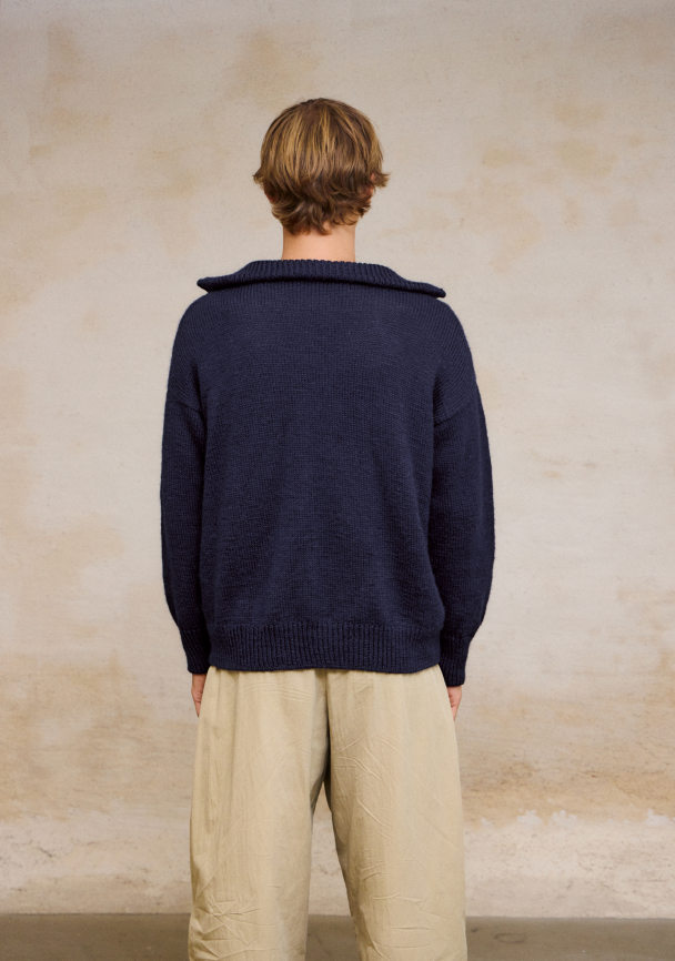 2412 - 4 - Matthew Sweater Man - Image 2