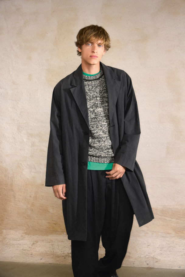 2412 - 7 - Harvey Sweater Man - Image 3