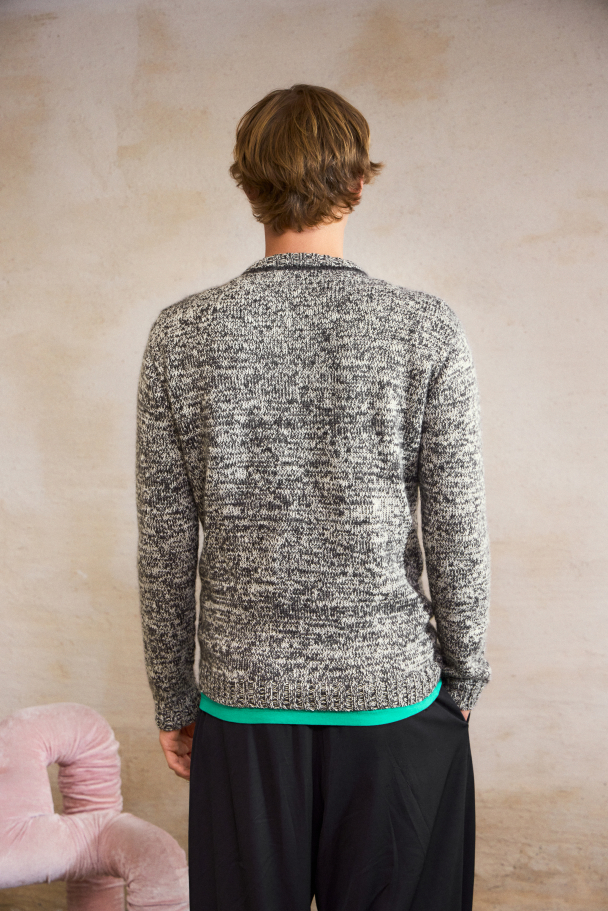 2412 - 7 - Harvey Sweater Man - Image 6
