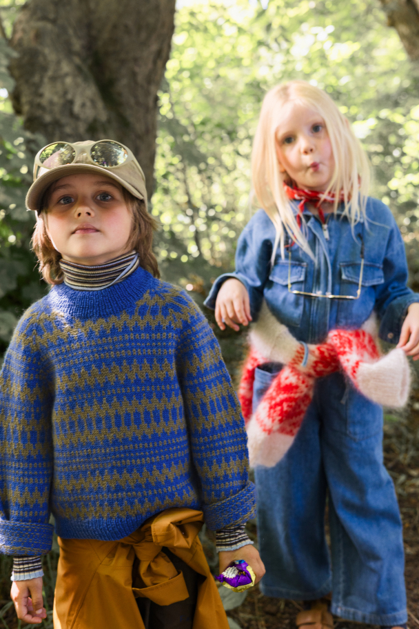 2411 - 4  - Kleiva Barnegenser - Image 2