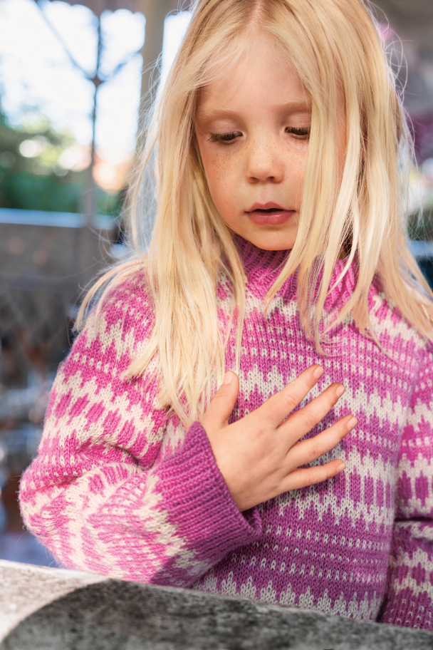 2411 - 4  - Kleiva Barnegenser - Image 1