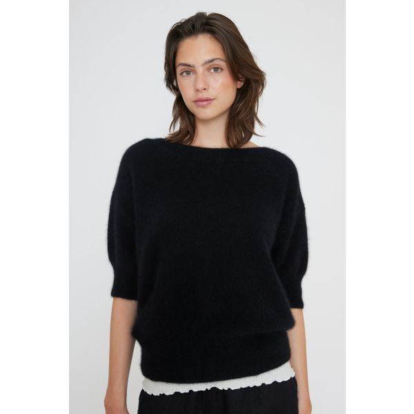 MOI KNIT