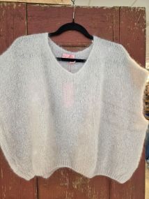 MOA MOHAIR VEST