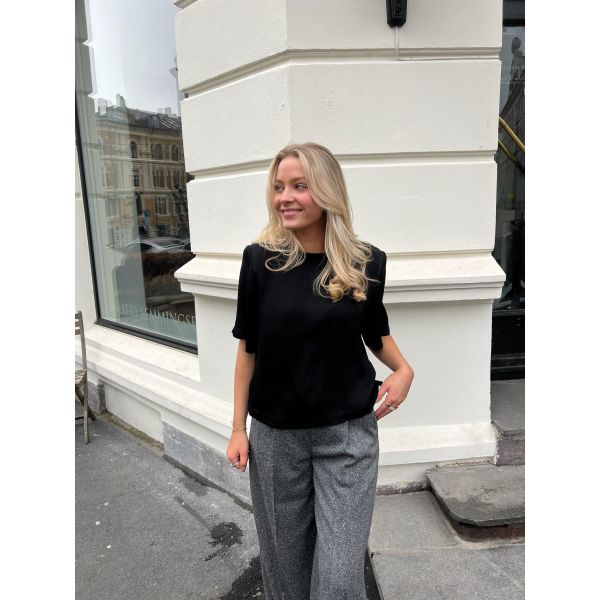 Leonie Satin Tee- Black 