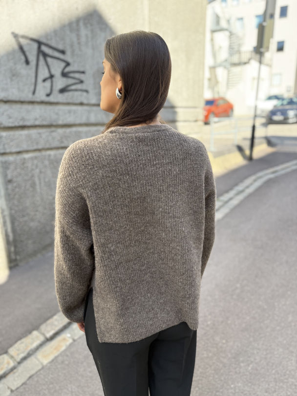 Alpha Slit Pullover - Chestnut Melange  - Image 5