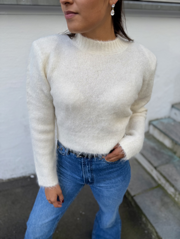 Hairy Knit Fitted Sweater - Off White - Image 1
