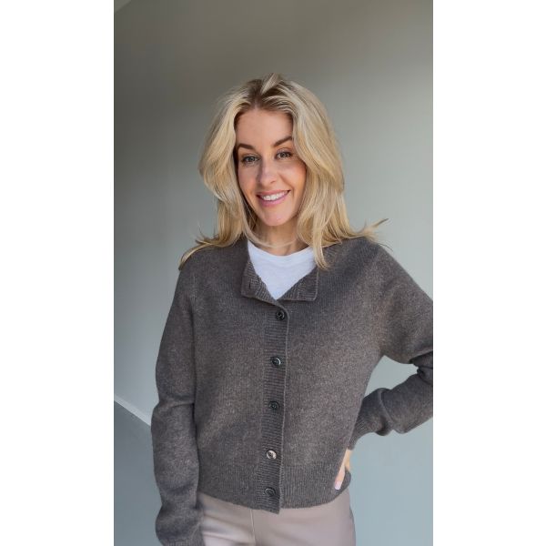April cardigan, Choco