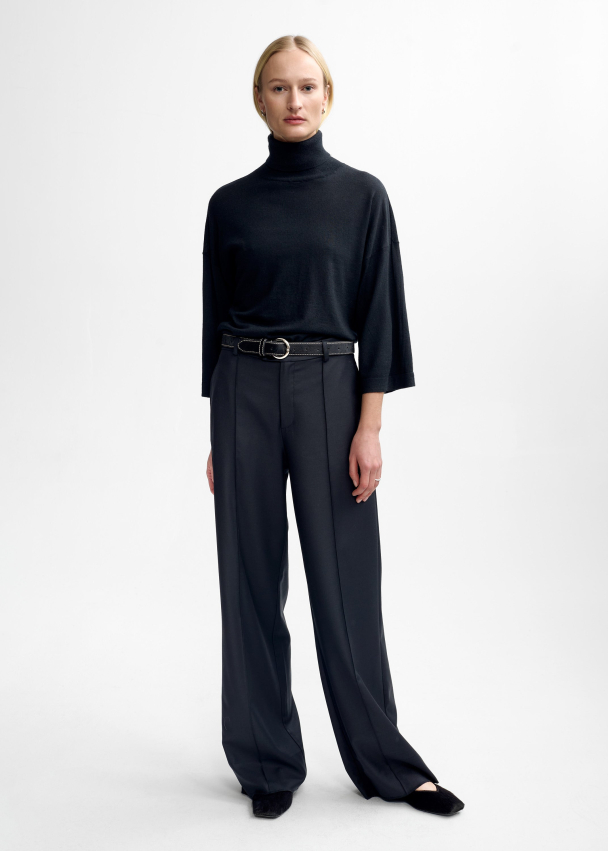 TIA MERINO KNIT - Image 1