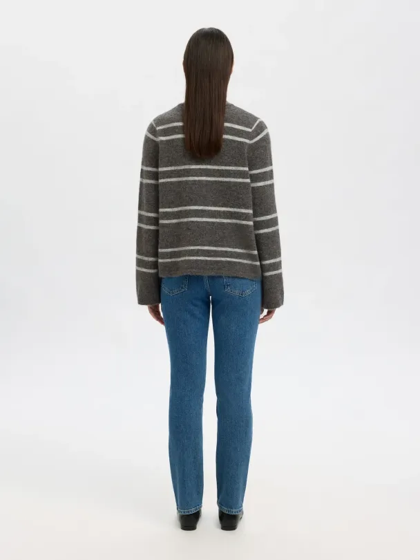 Lulu Half Zipper - Image 3