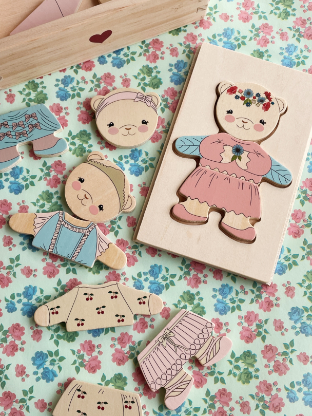 Wooden Teddy Dress Up Puzzle - Dusty Pink - Image 3