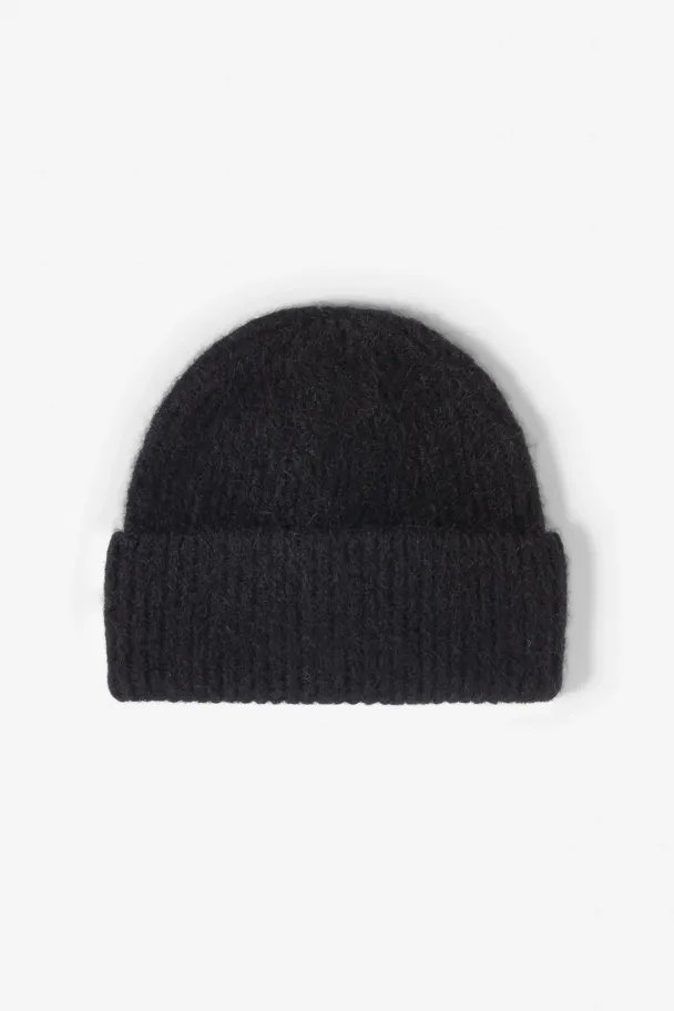 AYLA BEANIE - Image 1